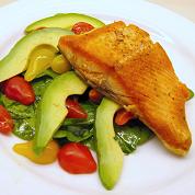 salmon_con_juliana_de_verduras