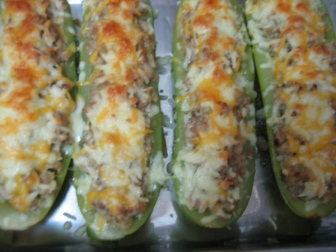 Calabacines rellenos de crema de queso receta