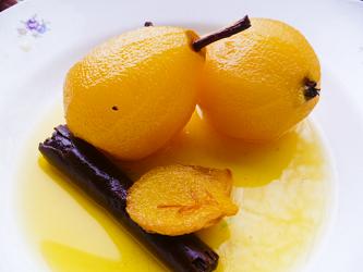 Peras al azafrán con vino dulce receta