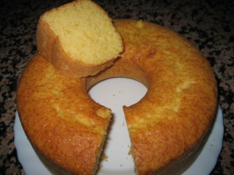 Bizcocho de yogur de piña receta