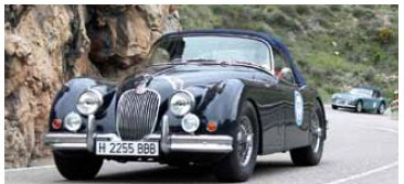 Coche con matrícula H