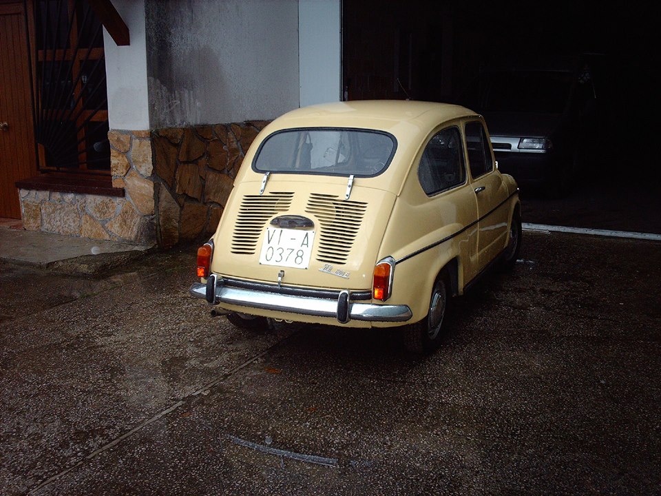 Seat600 con matrícula  de Alava, imagen 3