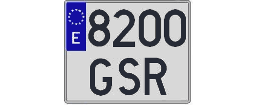 8200GSR matricula cuadrada