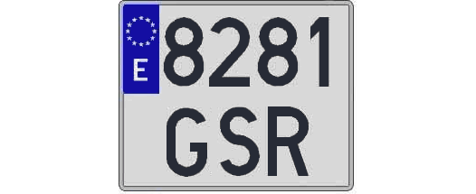 8281GSR matricula cuadrada