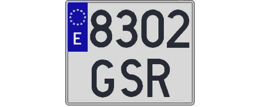 8302GSR matricula cuadrada