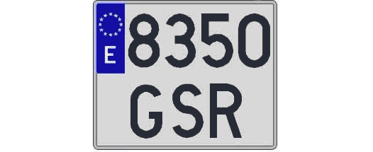 8350GSR matricula cuadrada