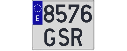 8576GSR matricula cuadrada