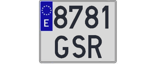 8781GSR matricula cuadrada