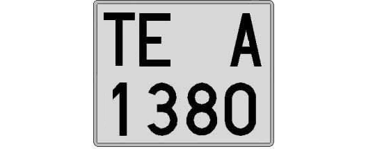 TE1380A matricula cuadrada
