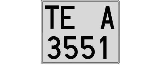 TE3551A matricula cuadrada